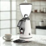 macap-mi40-c04-touch-kahve-degirmeni-65-mm-beyaz-resim2-6592.jpg