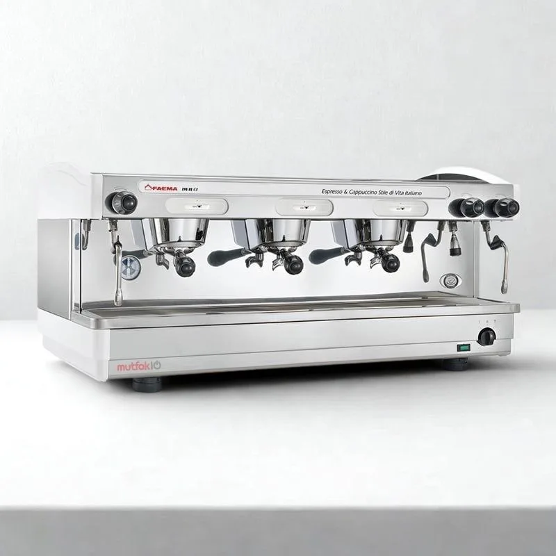 Faema E98 S/3 Espresso Kahve Makinesi Yarı Otomatik 3 Gruplu