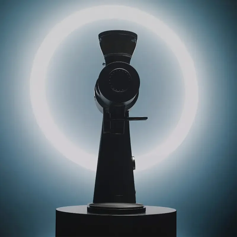 mahlkonig-ek-omnia-kahve-ogutucu-degirmen-siyah-resim6-20281.webp mahlkonig-ek-omnia-kahve-ogutucu-degirmen-siyah-resim6-20281.webp