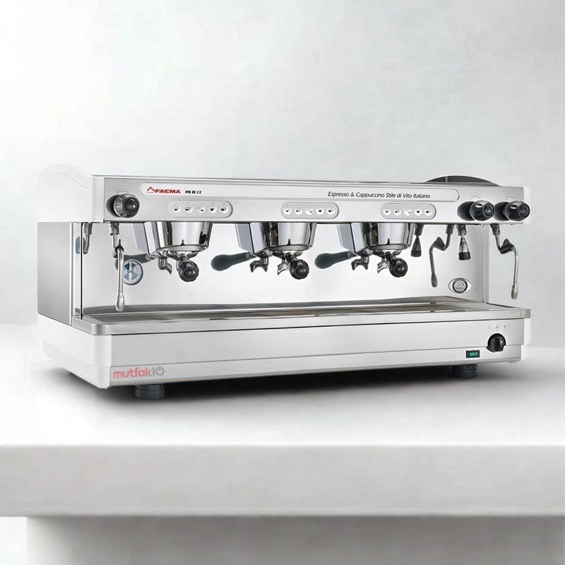 faema-e98-up-a-3-tam-otomatik-espresso-kahve-makinesi-3-gruplu-resim2-15485.jpg faema-e98-up-a-3-tam-otomatik-espresso-kahve-makinesi-3-gruplu-resim2-15485.jpg